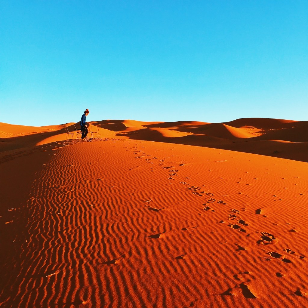 Anime perdute nel deserto del&nbsp;Sahara.